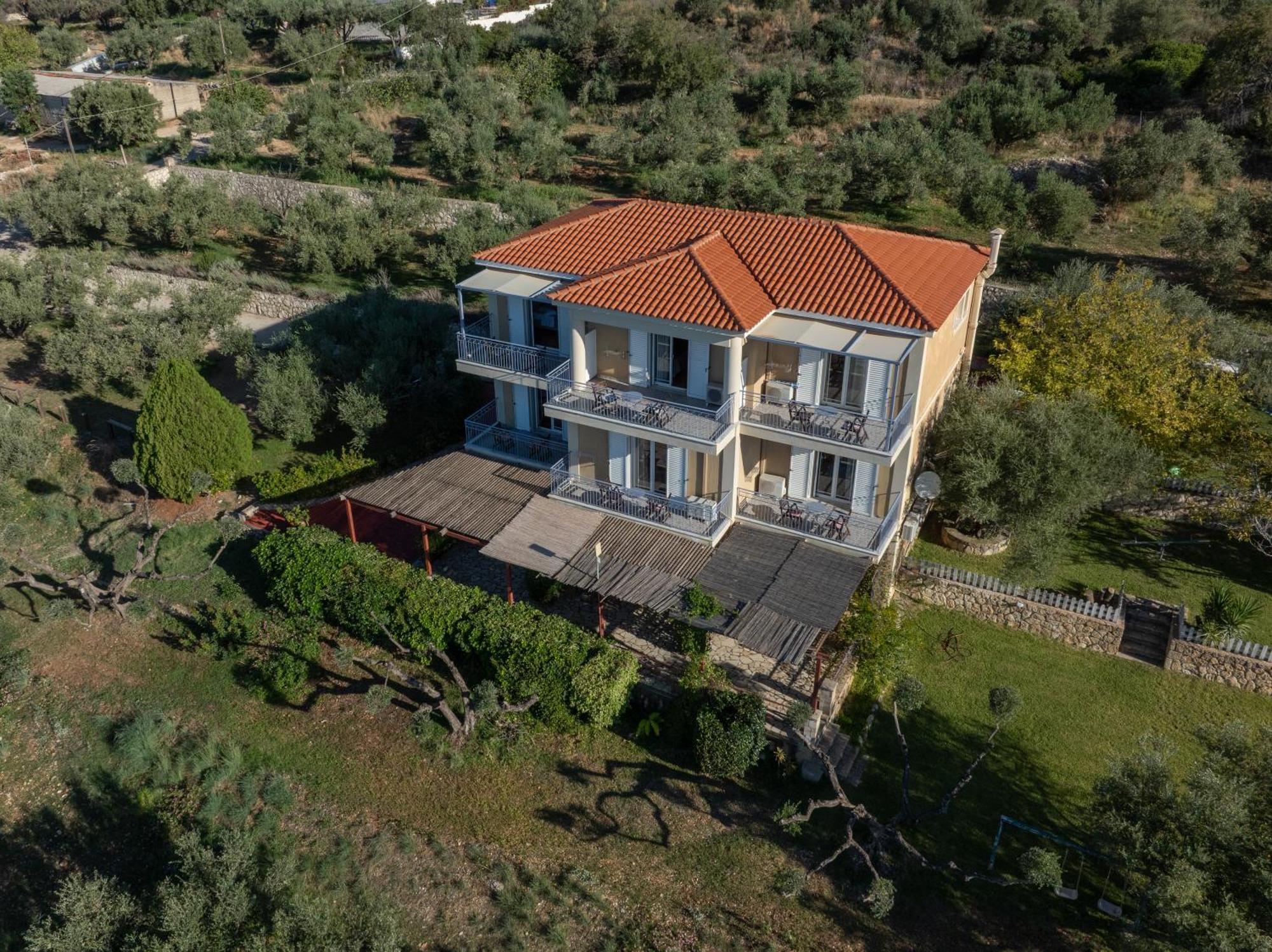 Delfinia Apartamento Vlachata Exterior foto